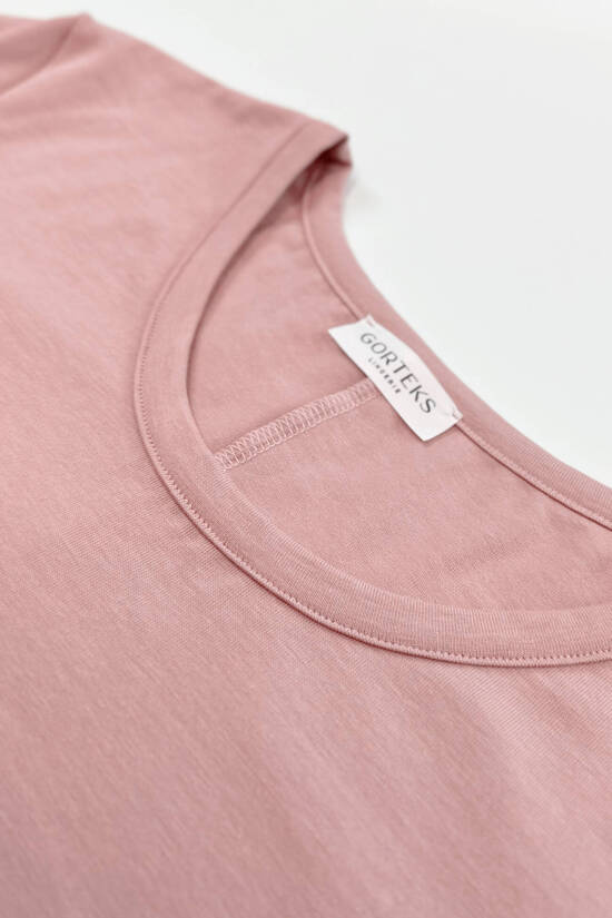 Cosy Pyjama Set: Shorts und T-Shirt rosa